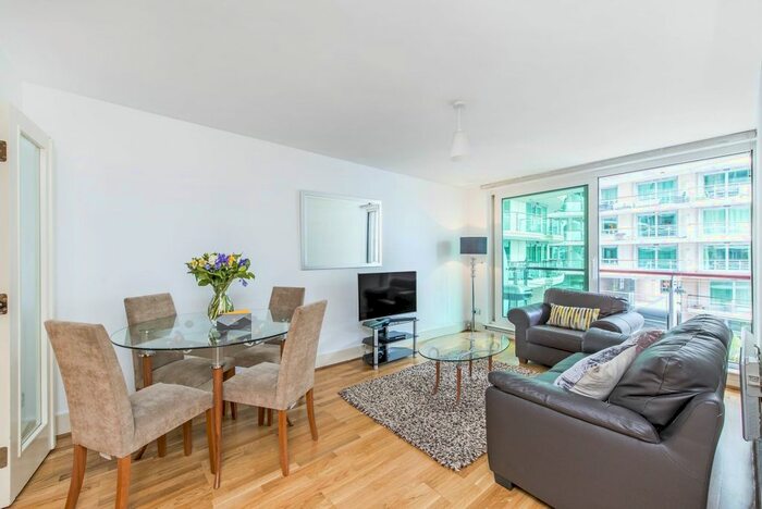 1 Bedroom Flat To Rent In St. George Wharf, London, SW8