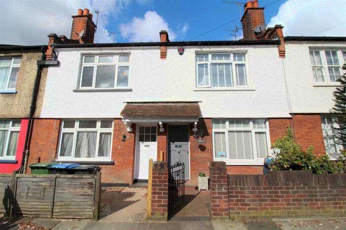 3 Bedroom Terraced House To Rent In Craddock Road, Enfield, EN1