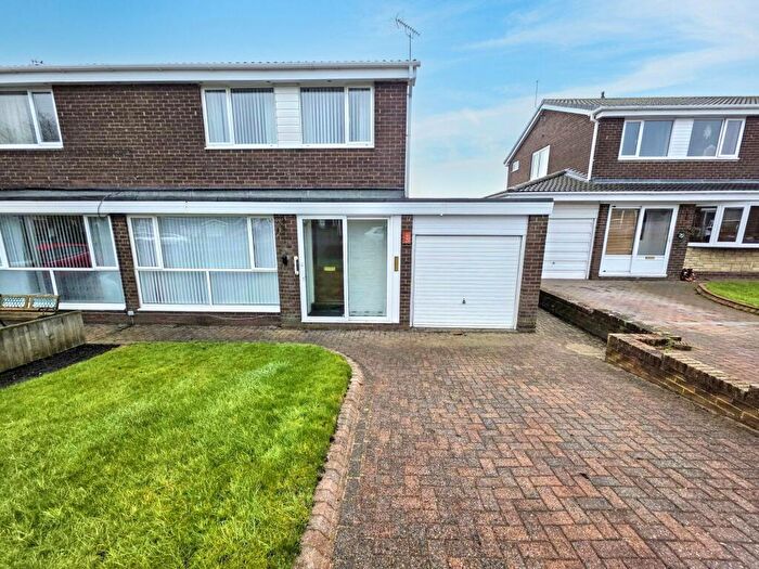 3 Bedroom Semi Detached House For Sale In Barrowburn Place, Seghill, Cramlington, Northumberland, NE23