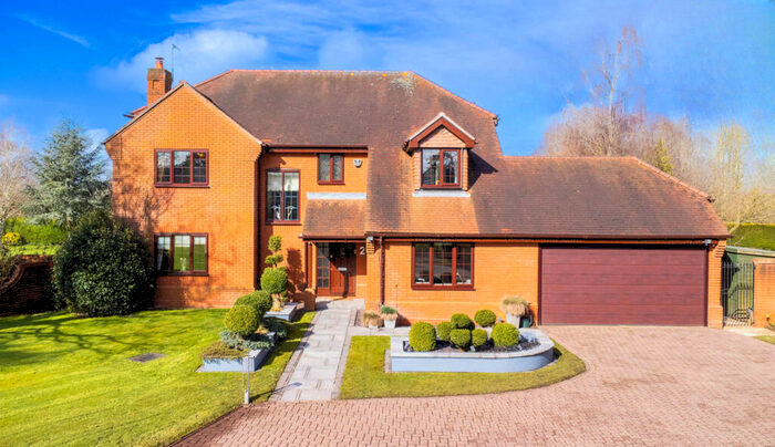 5 Bedroom Detached House For Sale In Shawbury Village, Coleshill, Shustoke, B46