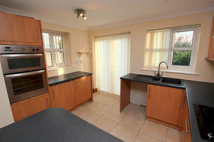 2 Bedroom Semi-Detached House To Rent In Wisteria Drive, Lower Darwen, Darwen, BB3