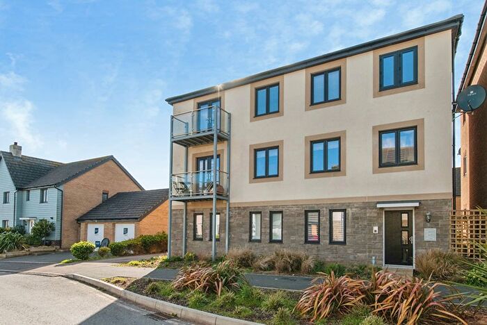 2 Bedroom Flat For Sale In Shearwater Way, Seaton, Devon, EX12
