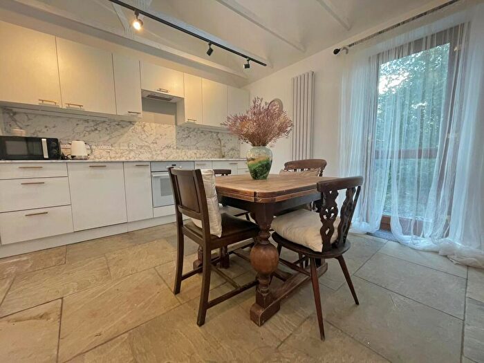 1 Bedroom Bungalow To Rent In Lenborough Road, Lenborough, MK18