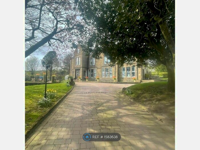 2 Bedroom Bungalow To Rent In Long House, Dobcross, Oldham, OL3