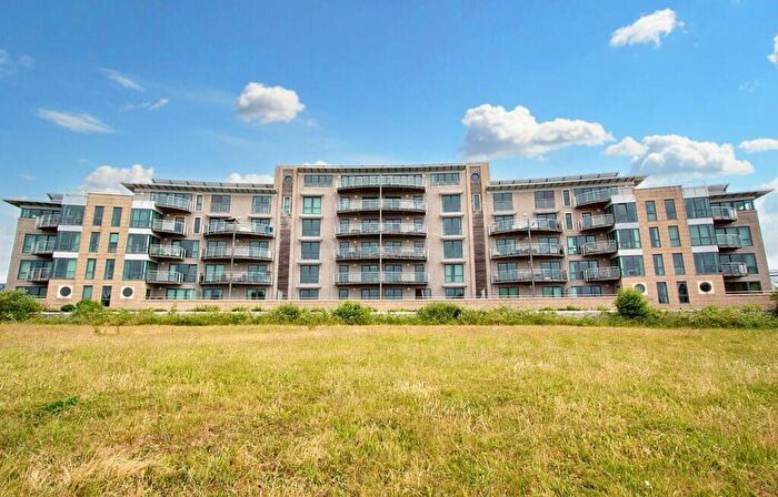 2 Bedroom Apartment For Sale In Parsonage Way, Plymouth, Devon, PL4