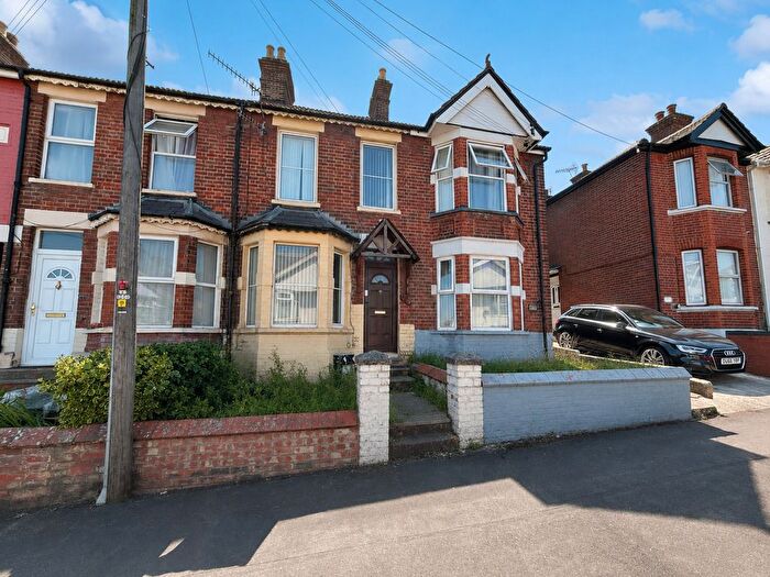 3 Bedroom Terraced House To Rent In Dashwood Avenue, Cressex Business Park, High Wycombe, HP12