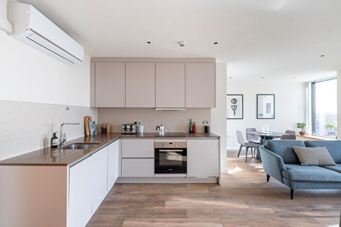 1 Bedroom Apartment To Rent In Junction Road, London, N19