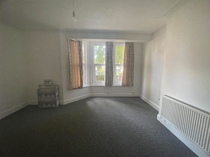 2 Bedroom Flat To Rent In Belgrave Road, Gloucester, GL1
