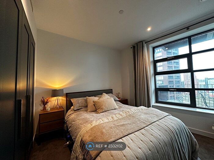 1 Bedroom Flat To Rent In London City Island, London, E14