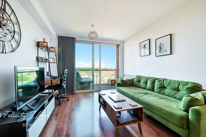 1 Bedroom Apartment For Sale In Devons Road, London, E3