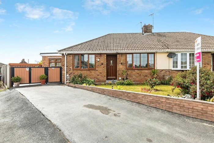 3 Bedroom Semi-Detached Bungalow For Sale In Wentworth Close, Eggborough, Goole, DN14