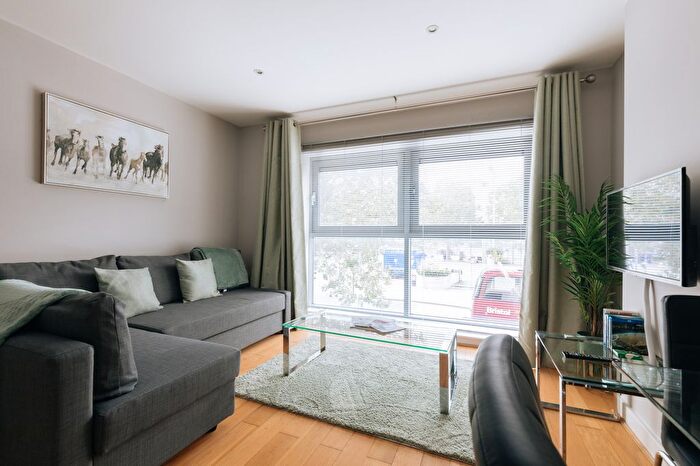 1 Bedroom Flat To Rent In Central Quay North, Broad Quay, Bristol, BS1