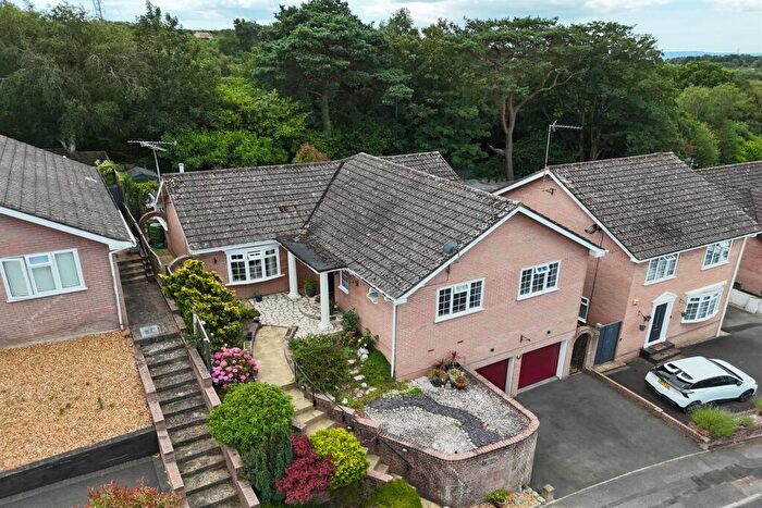 3 Bedroom Bungalow For Sale In Corfe Mullen, BH21