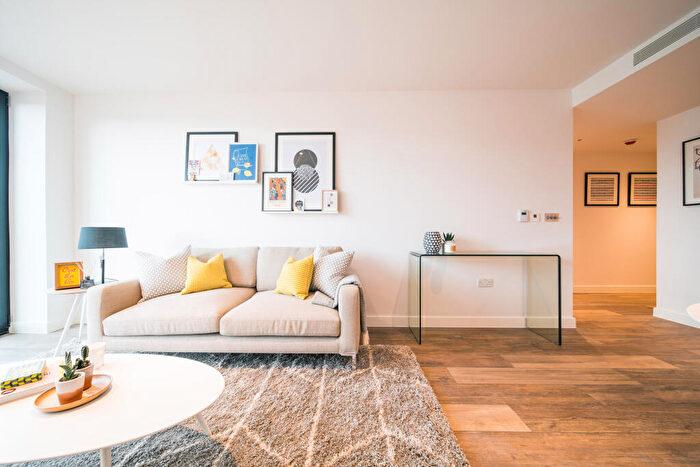 1 Bedroom Apartment To Rent In Three Colts Lane, London, E2