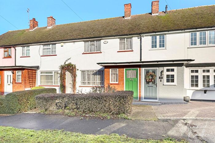 2 Bedroom Terraced House For Sale In Parkfields, Roydon, CM19