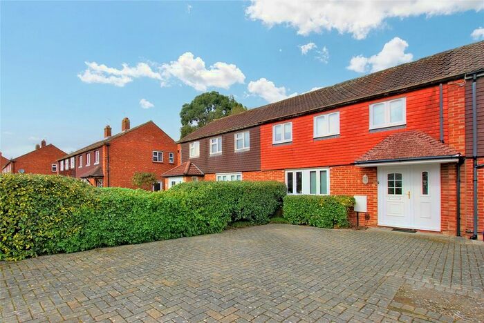 1 Bedroom Terraced House To Rent In Broomfield, Guildford, Surrey, GU2