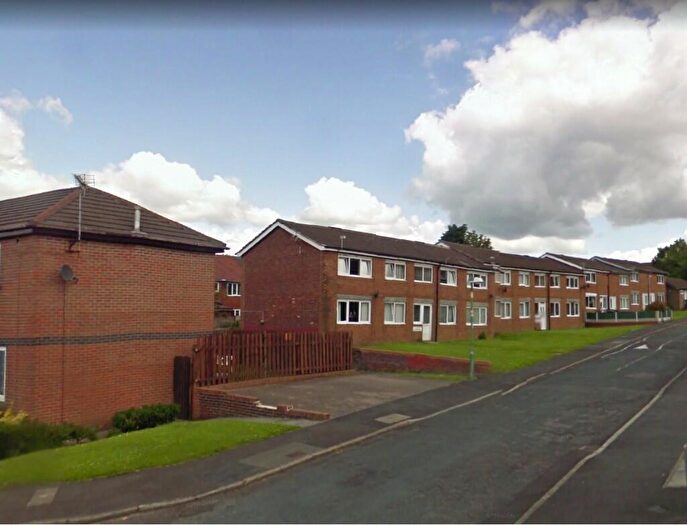 1 Bedroom Flat To Rent In Rutland Close, BB5