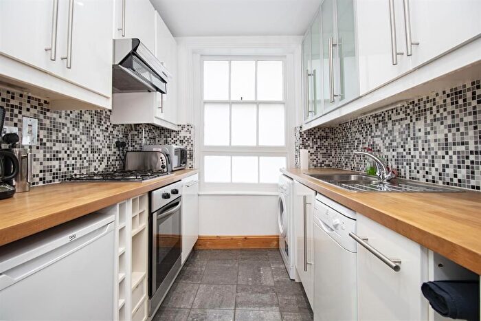 1 Bedroom Flat To Rent In Paul Street, London, EC2A