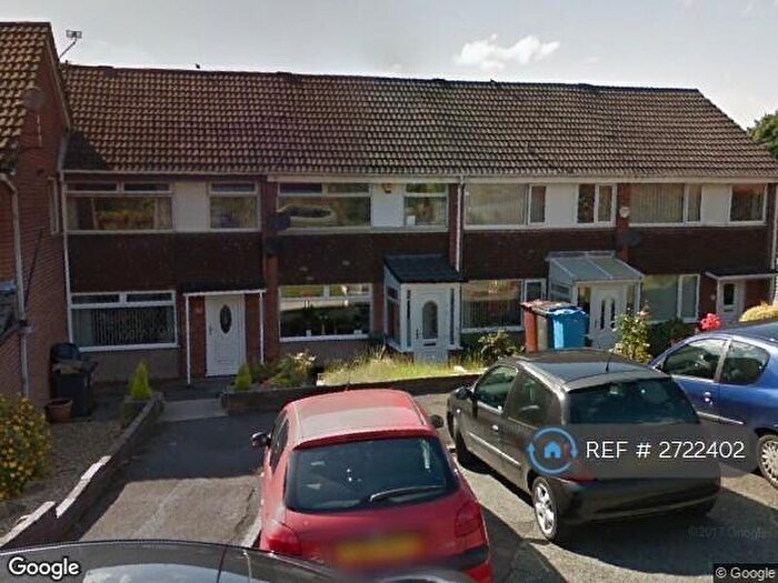 3 Bedroom Terraced House To Rent In Dalehead Drive, Shaw, Oldham, OL2