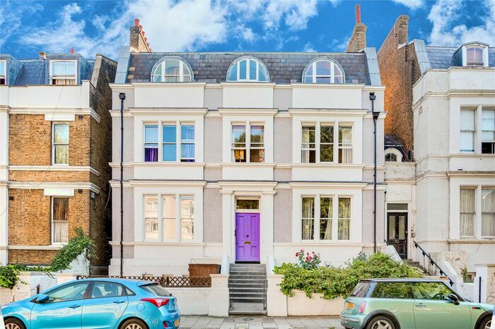 2 Bedroom Flat To Rent In Victoria Rise, London, SW4