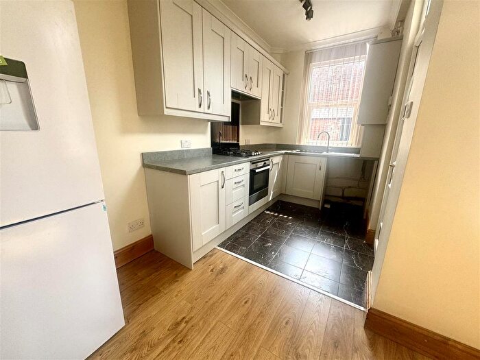 3 Bedroom Terraced House To Rent In Slate Street, Sheffield, S2