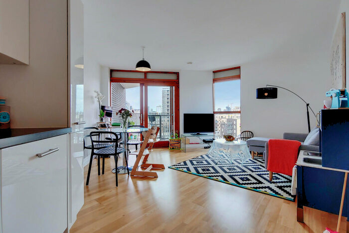 2 Bedroom Apartment To Rent In Spa Road, Bermondsey, SE16