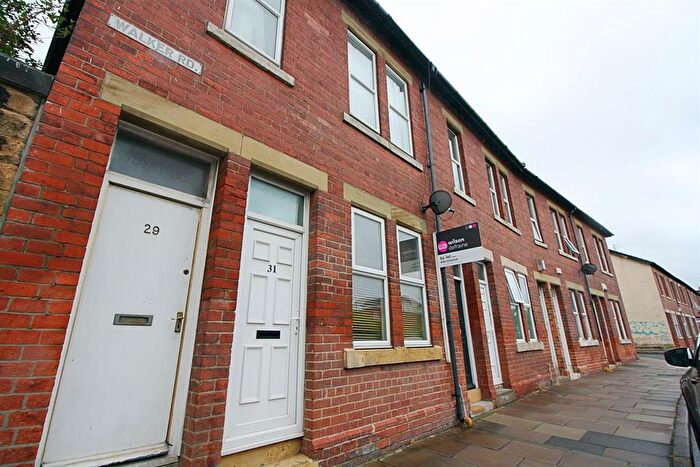 2 Bedroom Flat To Rent In Walker Road, Newcastle Upon Tyne, NE6