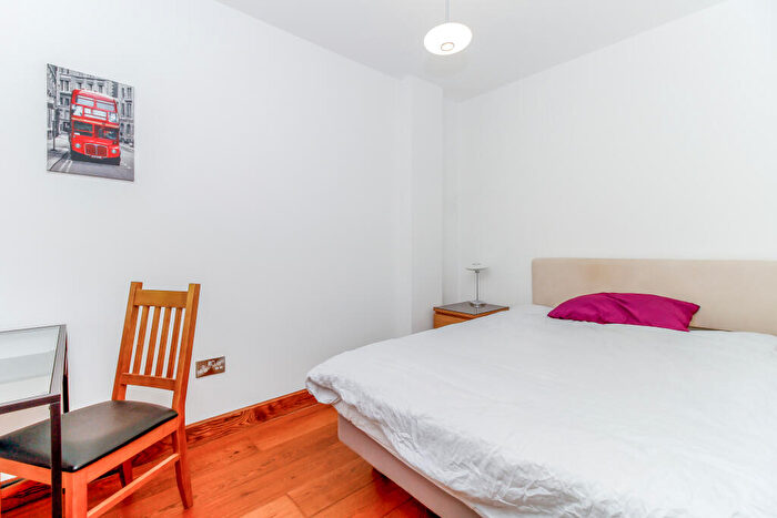 2 Bedroom Apartment To Rent In Marston Ferry Court, Summertown, Oxfordshire, OX2