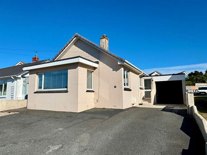 3 Bedroom Bungalow To Rent In Parkland Close, Newquay, TR7