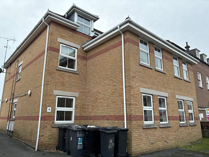 2 Bedroom Flat For Sale In Flat, Wycliffe Road, Bournemouth, Dorset, BH9