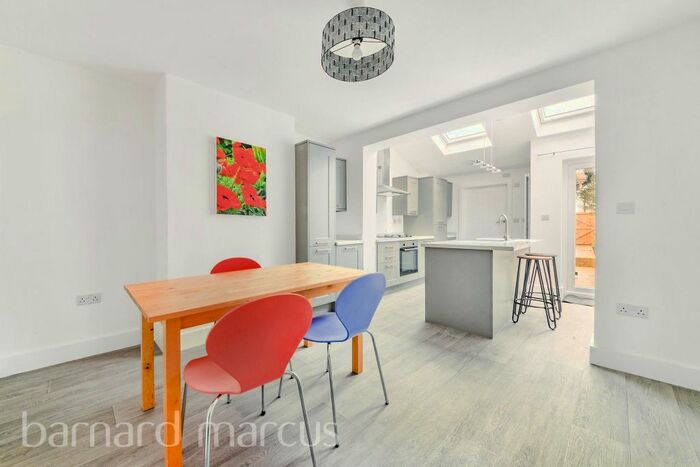 2 Bedroom Terraced House To Rent In Westfield Road, Croydon CR0