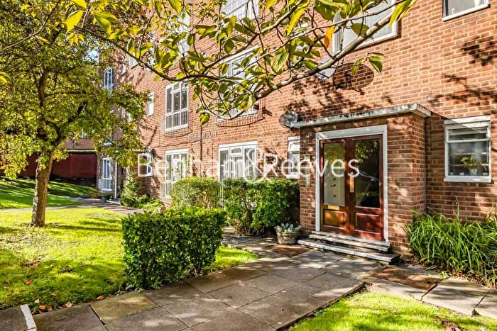 1 Bedroom Flat To Rent In Fisher House, Ward Road, N19