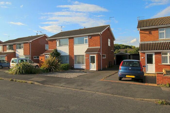2 Bedroom Semi-Detached House To Rent In Kensington Avenue, Loughborough, LE11