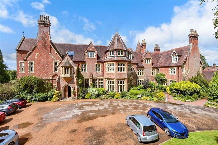 2 Bedroom Flat For Sale In Grenehurst Park, Capel, Dorking, Surrey, RH5