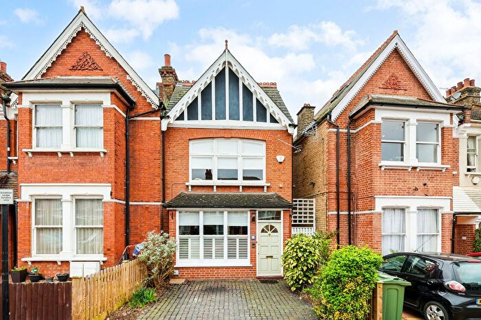 3 Bedroom Semi Detached House For Sale In Clive Road, London, SE21