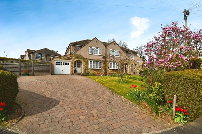 3 Bedroom Semi-Detached House For Sale In Edens Way, Ripon, HG4