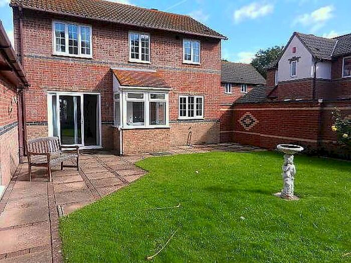 3 Bedroom Detached House To Rent In Wilby Lane, Portsmouth, PO3