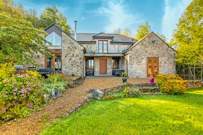 3 Bedroom Detached House For Sale In Pwllglas, Ruthin, LL15