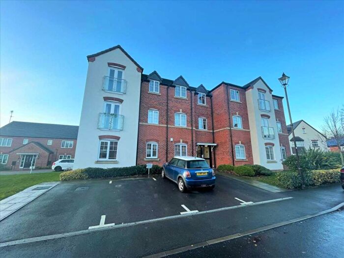2 Bedroom Apartment To Rent In New Meadow Close, Solihull, Shirley, B90