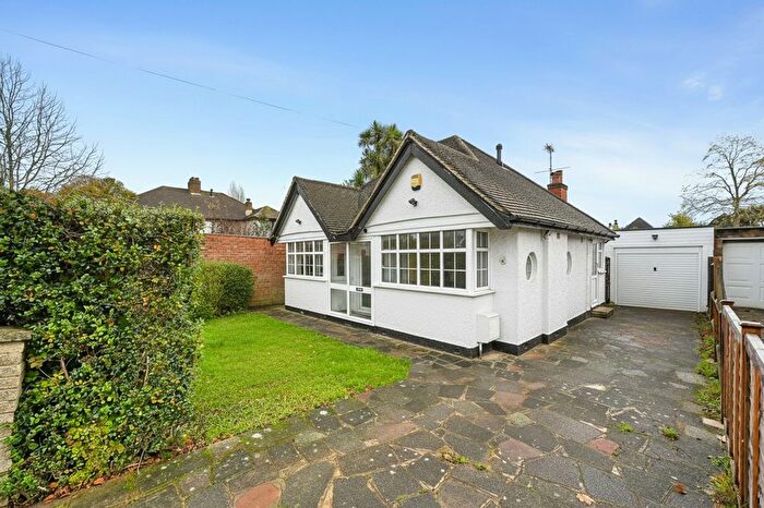 3 Bedroom Detached Bungalow For Sale In East Mead, Ruislip, HA4
