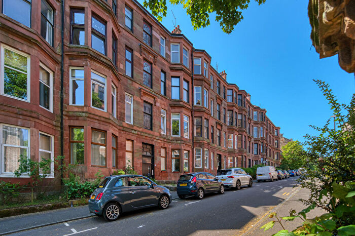 2 Bedroom Apartment To Rent In Partickhill Road, Partickhill, Glasgow, G11