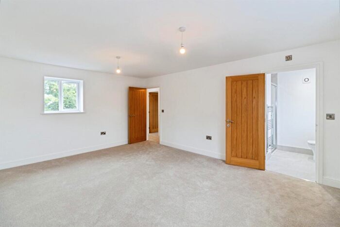 3 Bedroom Semi-Detached House For Sale In High Street, Stanion, Kettering, NN14