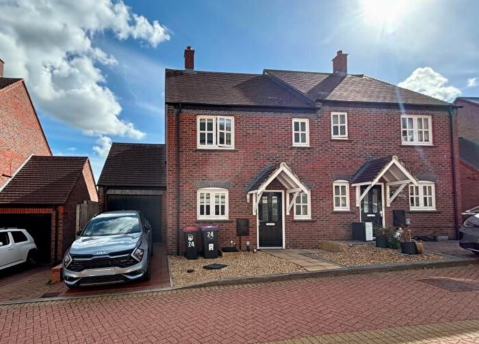 4 Bedroom Semi-Detached House For Sale In Rays Meadow, Lightmoor, TF4