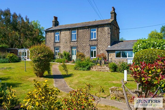 5 Bedroom Detached House For Sale In Carlton Lane, Guiseley, Leeds, LS20