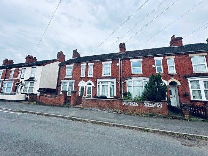 3 Bedroom Terraced House To Rent In Lister Road, Wellingborough, NN8