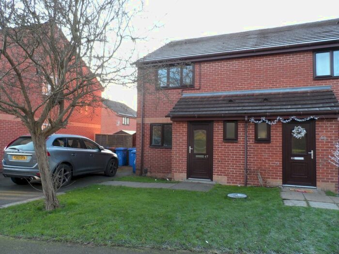 3 Bedroom Semi-Detached House To Rent In Grovebury Drive, Littleover, Derby, DE23