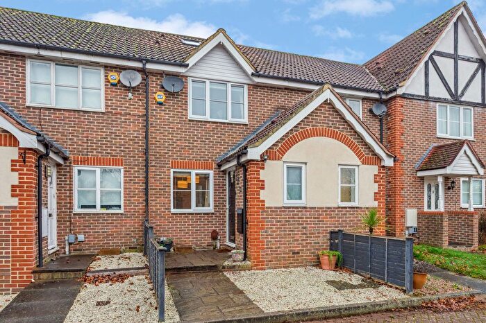 3 Bedroom Terraced House For Sale In Williamson Way, Rickmansworth, WD3