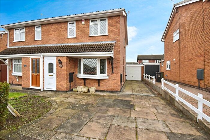 3 Bedroom Semi-Detached House For Sale In Askrigg Way, Wigston, Leicestershire, LE18