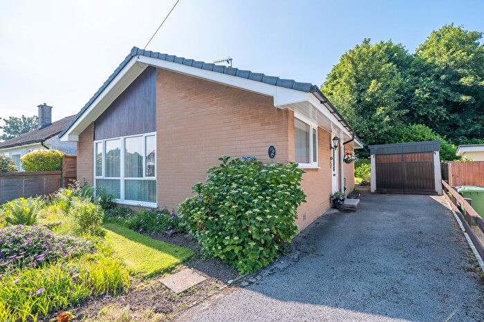 2 Bedroom Bungalow For Sale In Wattsfield Road, Kendal, LA9