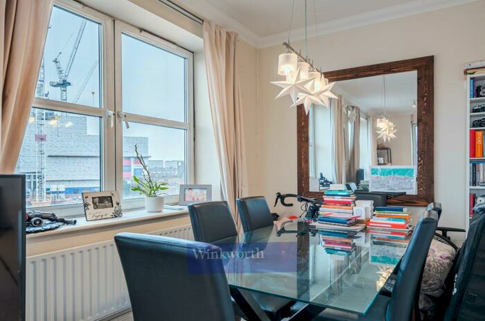 1 Bedroom Flat To Rent In Imperial Court, SE11